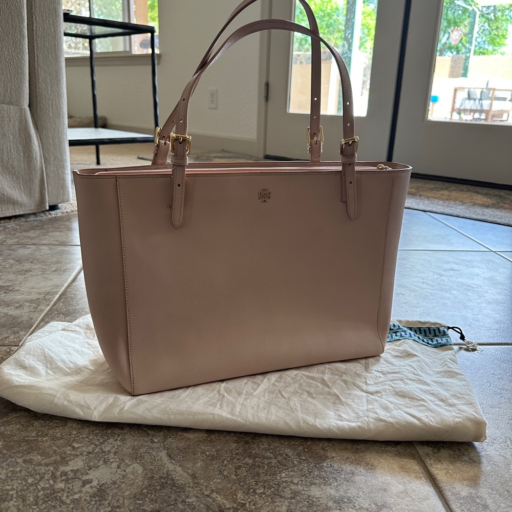 Tory Burch Emerson Tote